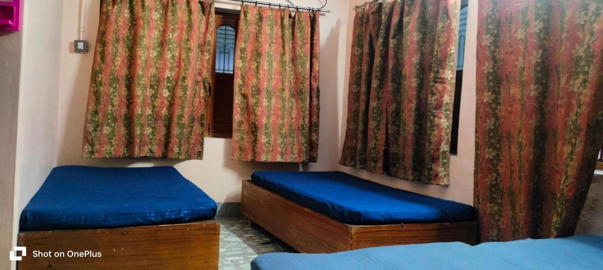 Kartik Shivaay Homestay *